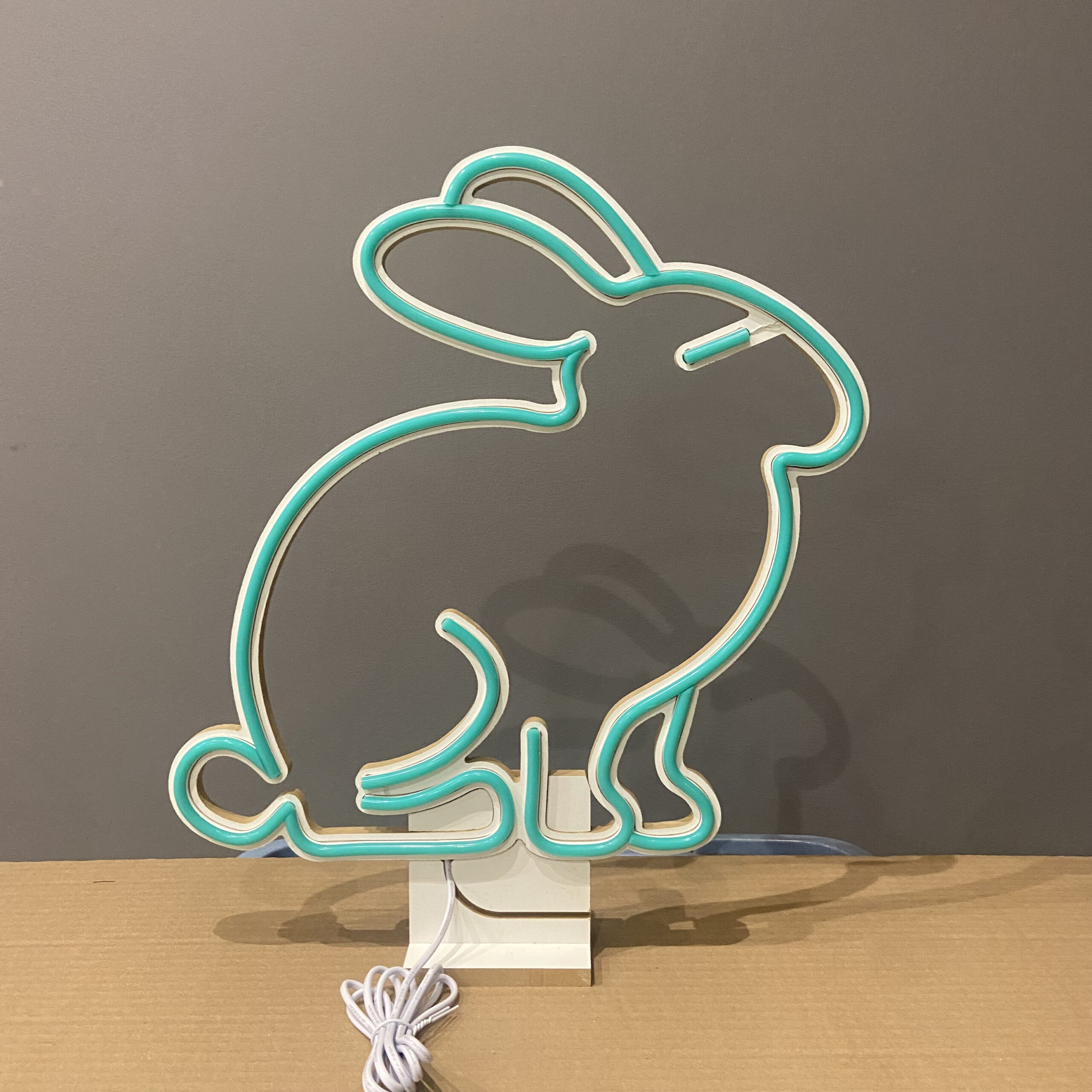 Okazały Ospały Zając Wielkanocny Neon Led 12V - obrazek 2
